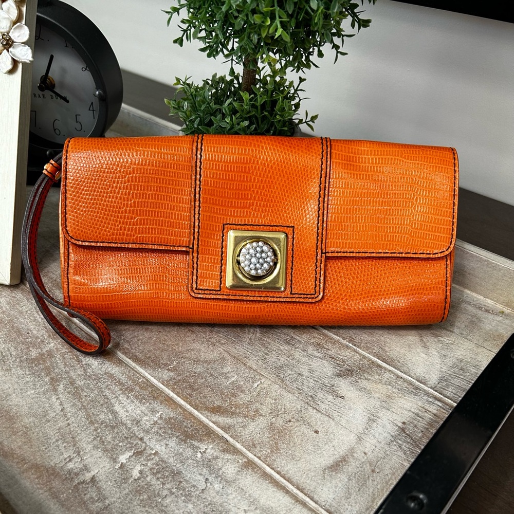 Banana Republic Clutch Ladies Wristlet